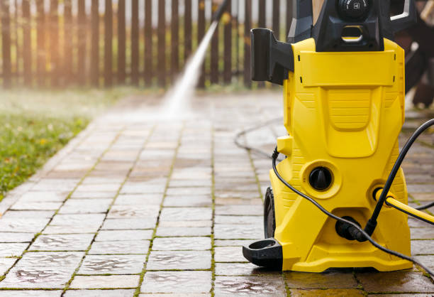 Best Gas Station Cleaning  in Elkhart, TX
